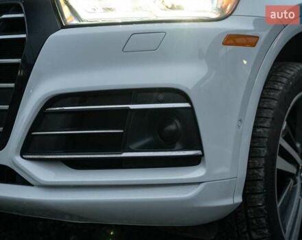 Білий Ауді Ку 5, об'ємом двигуна 1.98 л та пробігом 62 тис. км за 43600 $, фото 14 на Automoto.ua