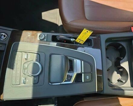 Белый Ауди Ку 5, объемом двигателя 2 л и пробегом 48 тыс. км за 8300 $, фото 9 на Automoto.ua