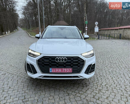 Білий Ауді Ку 5, об'ємом двигуна 2 л та пробігом 100 тис. км за 33900 $, фото 10 на Automoto.ua