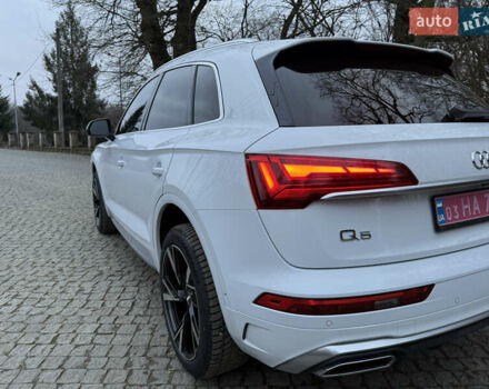 Білий Ауді Ку 5, об'ємом двигуна 2 л та пробігом 100 тис. км за 33900 $, фото 13 на Automoto.ua