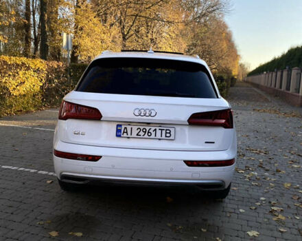 Ауди Ку 5 2020 в Василькове на Automoto.ua Белый Ауди Ку 5, объемом двигателя 1.98 л и пробегом 70 тыс. км за 27400 $, фото 4 на Automoto.ua