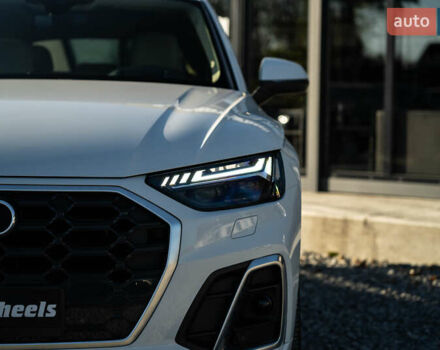 Білий Ауді Ку 5, об'ємом двигуна 1.98 л та пробігом 99 тис. км за 34500 $, фото 12 на Automoto.ua