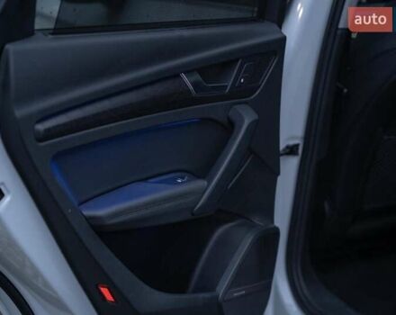 Білий Ауді Ку 5, об'ємом двигуна 1.98 л та пробігом 62 тис. км за 43600 $, фото 54 на Automoto.ua