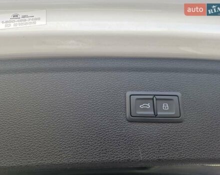 Белый Ауди Ку 5, объемом двигателя 1.98 л и пробегом 128 тыс. км за 31400 $, фото 33 на Automoto.ua
