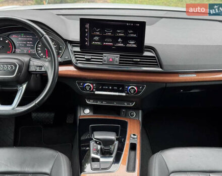 Білий Ауді Ку 5, об'ємом двигуна 1.98 л та пробігом 98 тис. км за 29950 $, фото 22 на Automoto.ua