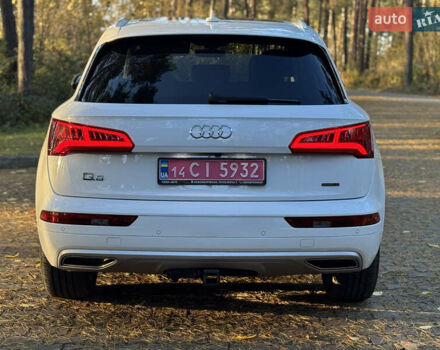 Білий Ауді Ку 5, об'ємом двигуна 1.98 л та пробігом 64 тис. км за 24600 $, фото 4 на Automoto.ua