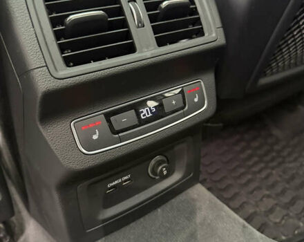 Белый Ауди Ку 5, объемом двигателя 1.98 л и пробегом 101 тыс. км за 36800 $, фото 9 на Automoto.ua