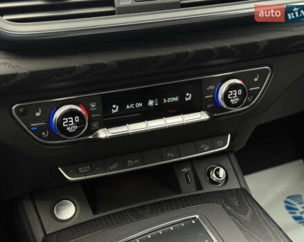 Белый Ауди Ку 5, объемом двигателя 1.98 л и пробегом 65 тыс. км за 40999 $, фото 35 на Automoto.ua