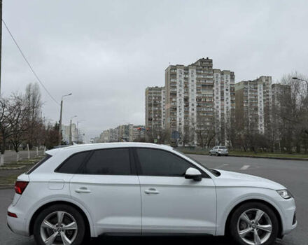 Білий Ауді Ку 5, об'ємом двигуна 1.98 л та пробігом 70 тис. км за 32500 $, фото 4 на Automoto.ua