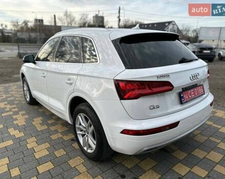 Белый Ауди Ку 5, объемом двигателя 1.98 л и пробегом 183 тыс. км за 23950 $, фото 7 на Automoto.ua