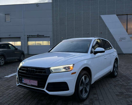 Білий Ауді Ку 5, об'ємом двигуна 2 л та пробігом 119 тис. км за 25700 $, фото 10 на Automoto.ua