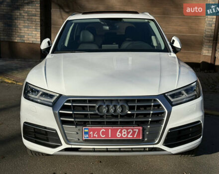 Білий Ауді Ку 5, об'ємом двигуна 1.98 л та пробігом 90 тис. км за 28500 $, фото 6 на Automoto.ua