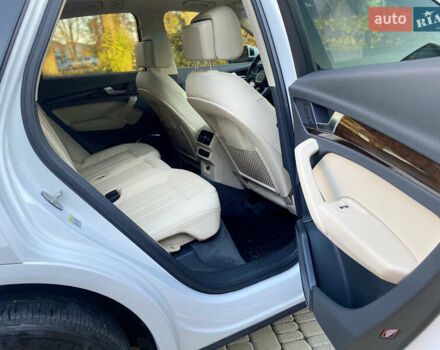 Ауди Ку 5 2020 в Василькове на Automoto.ua Белый Ауди Ку 5, объемом двигателя 1.98 л и пробегом 70 тыс. км за 27400 $, фото 29 на Automoto.ua