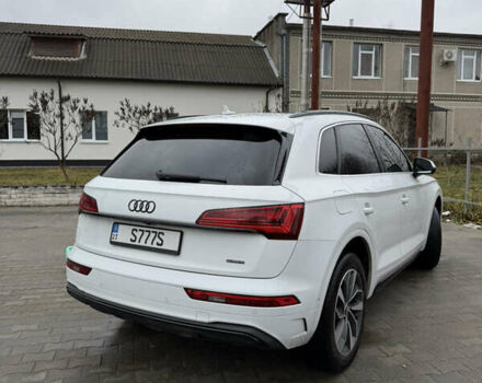 Белый Ауди Ку 5, объемом двигателя 1.98 л и пробегом 101 тыс. км за 36800 $, фото 2 на Automoto.ua