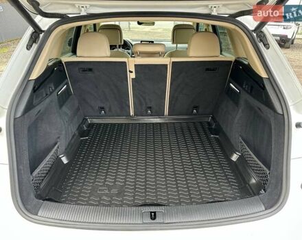 Белый Ауди Ку 5, объемом двигателя 1.98 л и пробегом 183 тыс. км за 23950 $, фото 16 на Automoto.ua