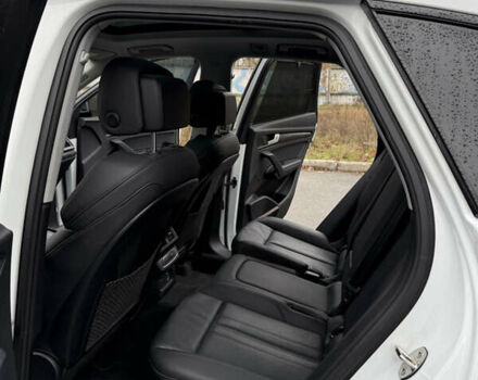 Білий Ауді Ку 5, об'ємом двигуна 1.98 л та пробігом 70 тис. км за 32500 $, фото 12 на Automoto.ua