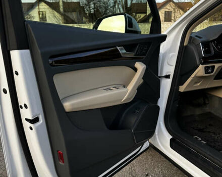 Белый Ауди Ку 5, объемом двигателя 1.98 л и пробегом 72 тыс. км за 26900 $, фото 26 на Automoto.ua