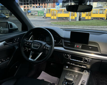 Білий Ауді Ку 5, об'ємом двигуна 2 л та пробігом 119 тис. км за 25700 $, фото 17 на Automoto.ua