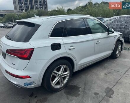 Белый Ауди Ку 5, объемом двигателя 2 л и пробегом 88 тыс. км за 32500 $, фото 3 на Automoto.ua