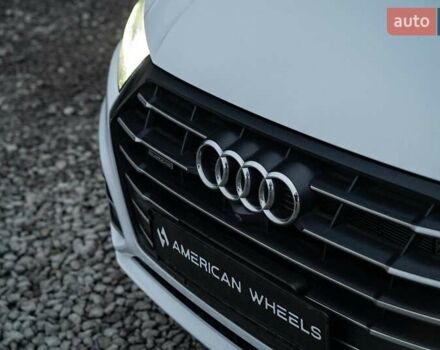 Білий Ауді Ку 5, об'ємом двигуна 1.98 л та пробігом 62 тис. км за 43600 $, фото 12 на Automoto.ua