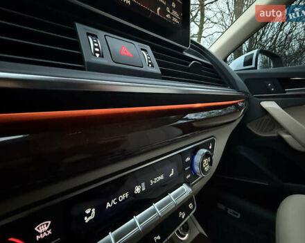 Білий Ауді Ку 5, об'ємом двигуна 2 л та пробігом 100 тис. км за 33900 $, фото 42 на Automoto.ua