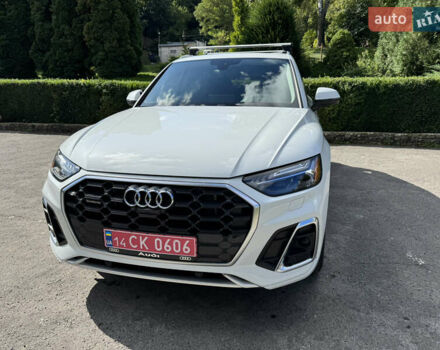Ауди Ку 5 2020 в Тернополе на Automoto.ua Белый Ауди Ку 5, объемом двигателя 1.98 л и пробегом 136 тыс. км за 44000 $, фото 2 на Automoto.ua