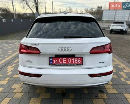 Белый Ауди Ку 5, объемом двигателя 1.98 л и пробегом 183 тыс. км за 23950 $, фото 6 на Automoto.ua