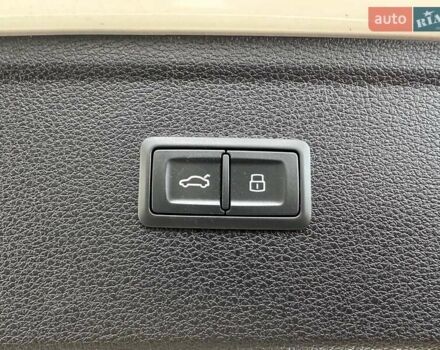 Белый Ауди Ку 5, объемом двигателя 1.98 л и пробегом 183 тыс. км за 23950 $, фото 18 на Automoto.ua