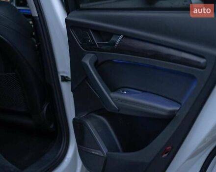 Білий Ауді Ку 5, об'ємом двигуна 1.98 л та пробігом 62 тис. км за 43600 $, фото 55 на Automoto.ua