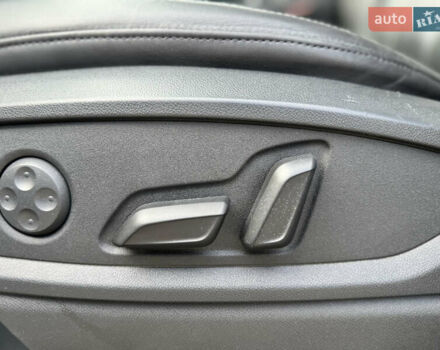 Белый Ауди Ку 5, объемом двигателя 1.98 л и пробегом 130 тыс. км за 27750 $, фото 31 на Automoto.ua