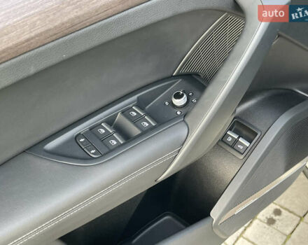 Белый Ауди Ку 5, объемом двигателя 2 л и пробегом 56 тыс. км за 38400 $, фото 13 на Automoto.ua