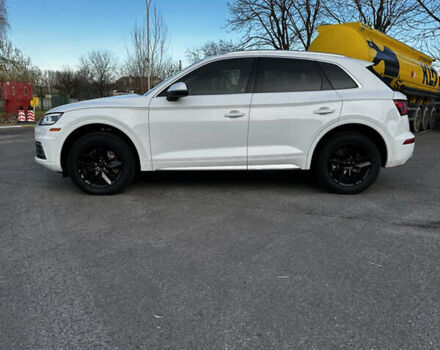 Белый Ауди Ку 5, объемом двигателя 1.98 л и пробегом 72 тыс. км за 26900 $, фото 6 на Automoto.ua