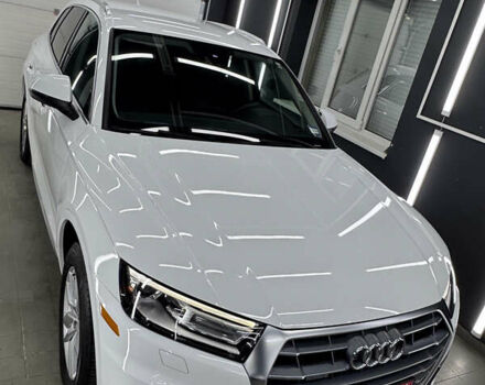 Білий Ауді Ку 5, об'ємом двигуна 1.98 л та пробігом 180 тис. км за 24399 $, фото 6 на Automoto.ua