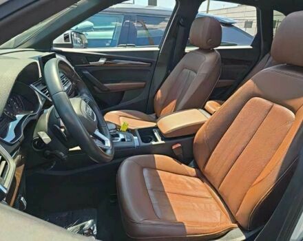 Белый Ауди Ку 5, объемом двигателя 2 л и пробегом 48 тыс. км за 8300 $, фото 6 на Automoto.ua