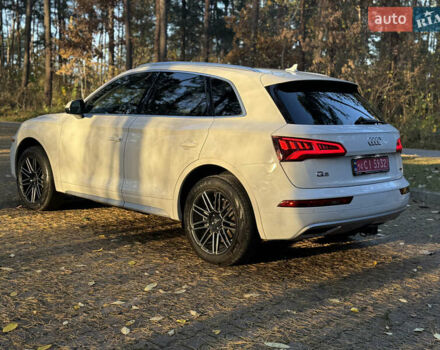 Білий Ауді Ку 5, об'ємом двигуна 1.98 л та пробігом 64 тис. км за 24600 $, фото 3 на Automoto.ua