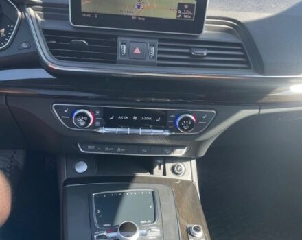 Белый Ауди Ку 5, объемом двигателя 2 л и пробегом 111 тыс. км за 16400 $, фото 11 на Automoto.ua