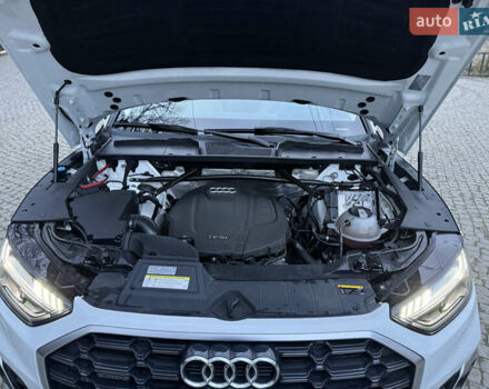 Білий Ауді Ку 5, об'ємом двигуна 2 л та пробігом 100 тис. км за 33900 $, фото 63 на Automoto.ua