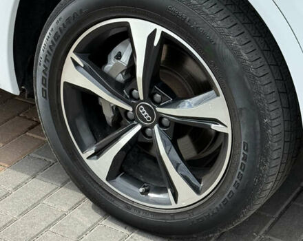 Белый Ауди Ку 5, объемом двигателя 2 л и пробегом 55 тыс. км за 26500 $, фото 60 на Automoto.ua