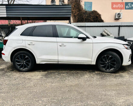 Білий Ауді Ку 5, об'ємом двигуна 2 л та пробігом 136 тис. км за 22500 $, фото 1 на Automoto.ua