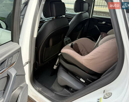 Белый Ауди Ку 5, объемом двигателя 2 л и пробегом 55 тыс. км за 26500 $, фото 35 на Automoto.ua