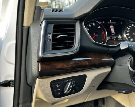 Белый Ауди Ку 5, объемом двигателя 1.98 л и пробегом 72 тыс. км за 26900 $, фото 27 на Automoto.ua