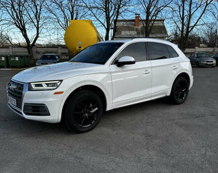 Белый Ауди Ку 5, объемом двигателя 1.98 л и пробегом 72 тыс. км за 26900 $, фото 4 на Automoto.ua