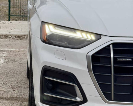 Белый Ауди Ку 5, объемом двигателя 2 л и пробегом 44 тыс. км за 41900 $, фото 91 на Automoto.ua