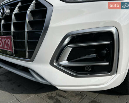 Білий Ауді Ку 5, об'ємом двигуна 1.98 л та пробігом 172 тис. км за 27777 $, фото 5 на Automoto.ua