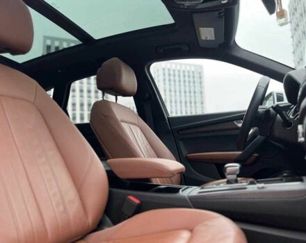 Білий Ауді Ку 5, об'ємом двигуна 2 л та пробігом 40 тис. км за 25500 $, фото 14 на Automoto.ua