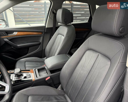 Белый Ауди Ку 5, объемом двигателя 1.98 л и пробегом 59 тыс. км за 33900 $, фото 49 на Automoto.ua