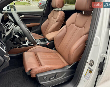 Ауди Ку 5 2021 в Киеве на Automoto.ua Белый Ауди Ку 5, объемом двигателя 2 л и пробегом 44 тыс. км за 41999 $, фото 18 на Automoto.ua