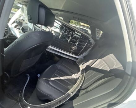 Білий Ауді Ку 5, об'ємом двигуна 2 л та пробігом 80 тис. км за 583 $, фото 9 на Automoto.ua