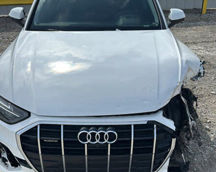 Белый Ауди Ку 5, объемом двигателя 1.98 л и пробегом 88 тыс. км за 24800 $, фото 3 на Automoto.ua