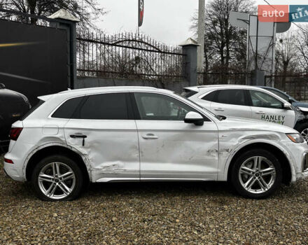 Белый Ауди Ку 5, объемом двигателя 1.98 л и пробегом 122 тыс. км за 27000 $, фото 3 на Automoto.ua